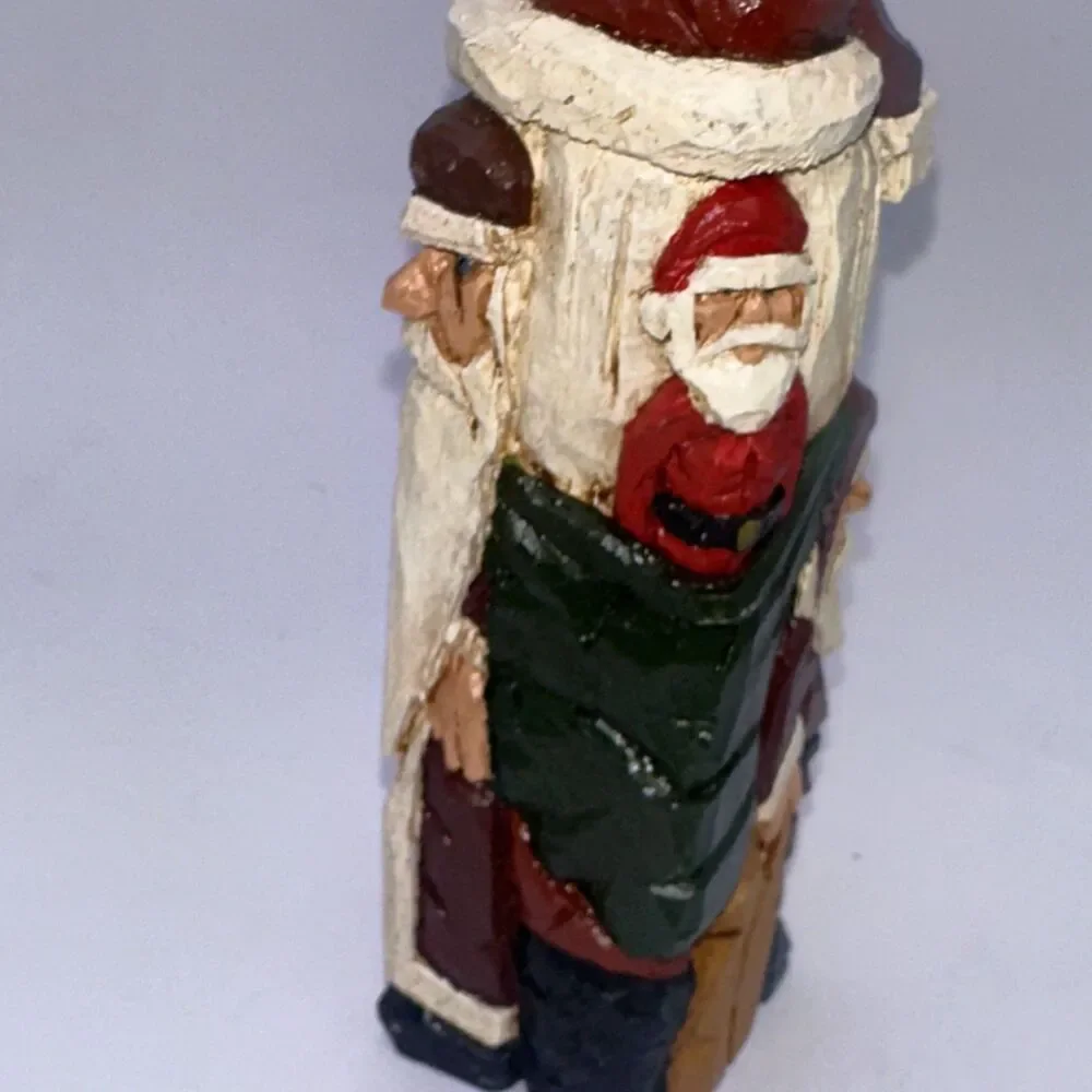 Carved Resin Wood Square Santa Figurine Folk Art Donis Mitchell Signed Christmas